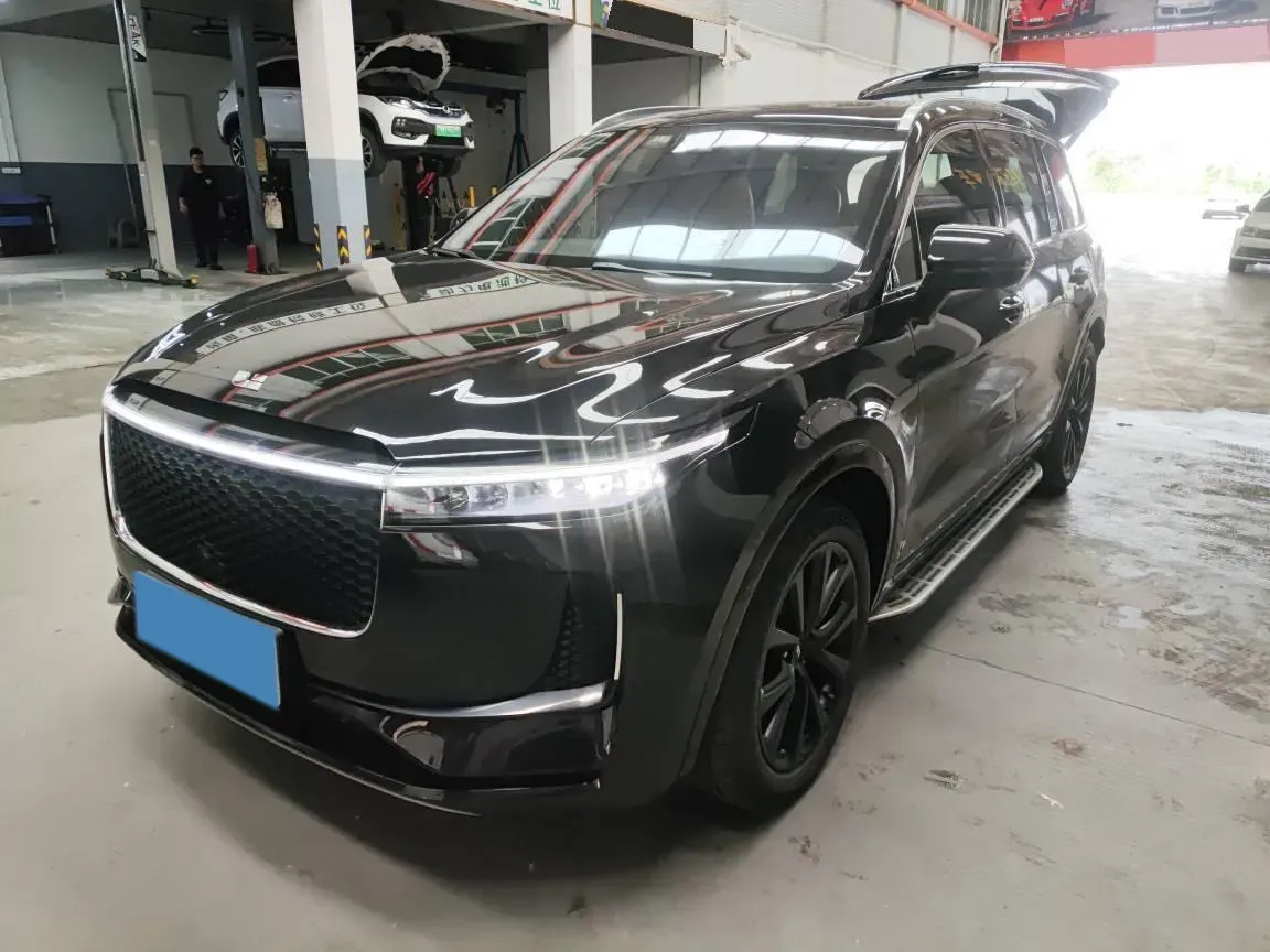 2020 Li ONE Range Extended 131HP REEV 40.5KWH,autocango,china used car exporter,china ev exporter,chinese used car exporter,chinese used ev exporter