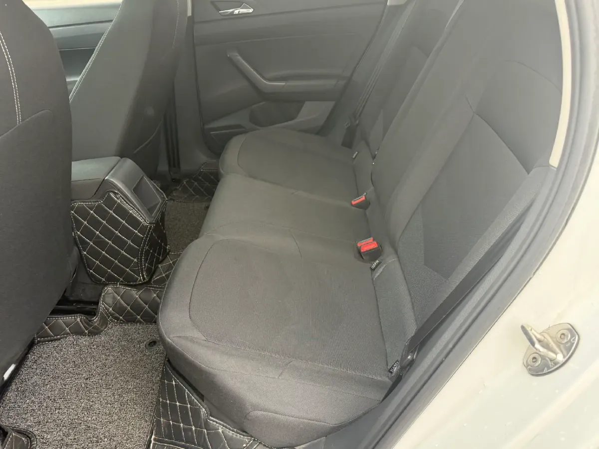 2023 Volkswagen Polo 1.5L 113HP L4 6AT,autocango,china used car exporter,china ev exporter,chinese used car exporter,chinese used ev exporter