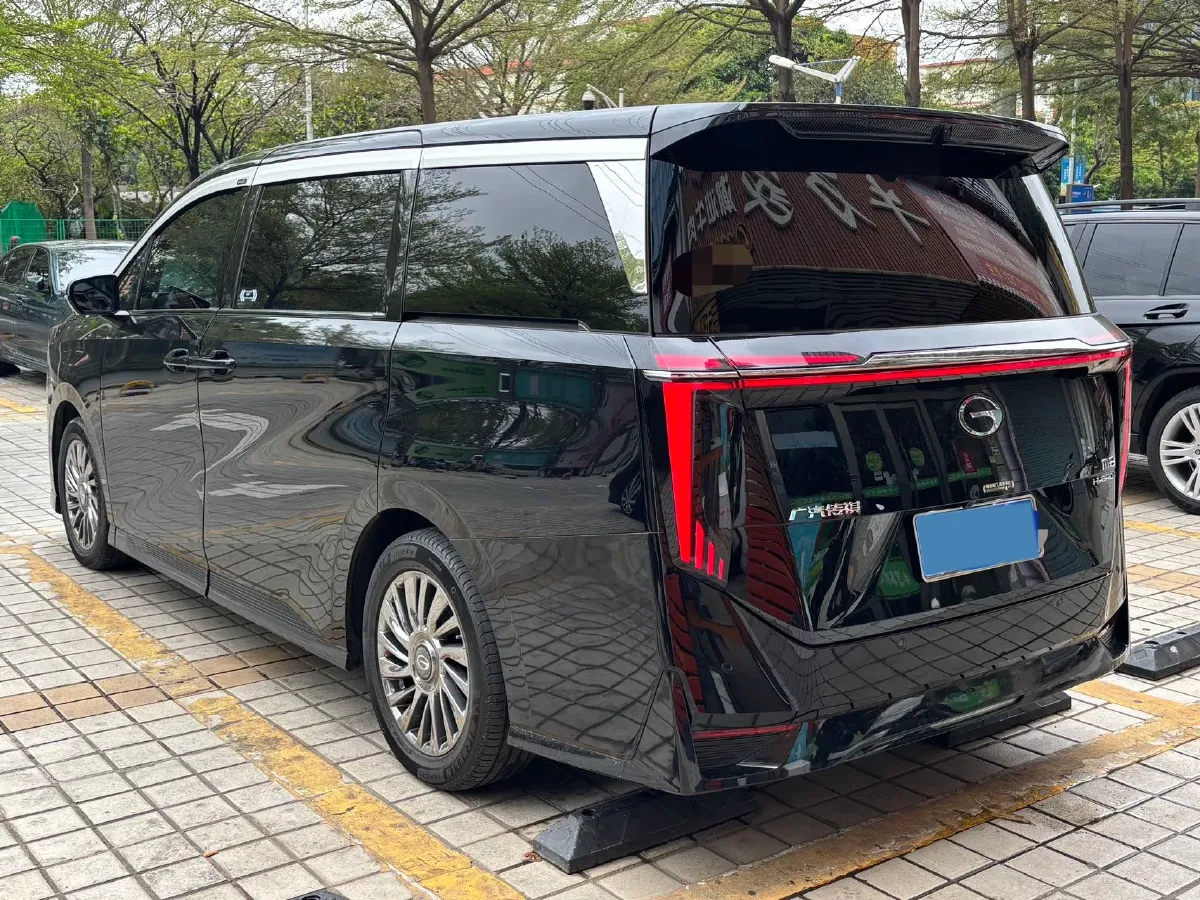 2023 GAC Trumpchi M8 2.0T 190HP L4 E-CVT Hybrid,autocango,china used car exporter,china ev exporter,chinese used car exporter,chinese used ev exporter