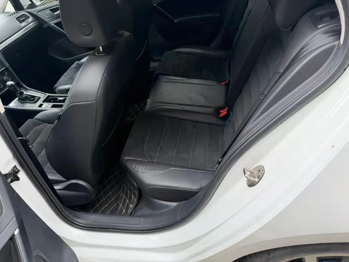 2020 Volkswagen Golf 1.4T 150HP L4 7DCT,autocango,china used car exporter,china ev exporter,chinese used car exporter,chinese used ev exporter