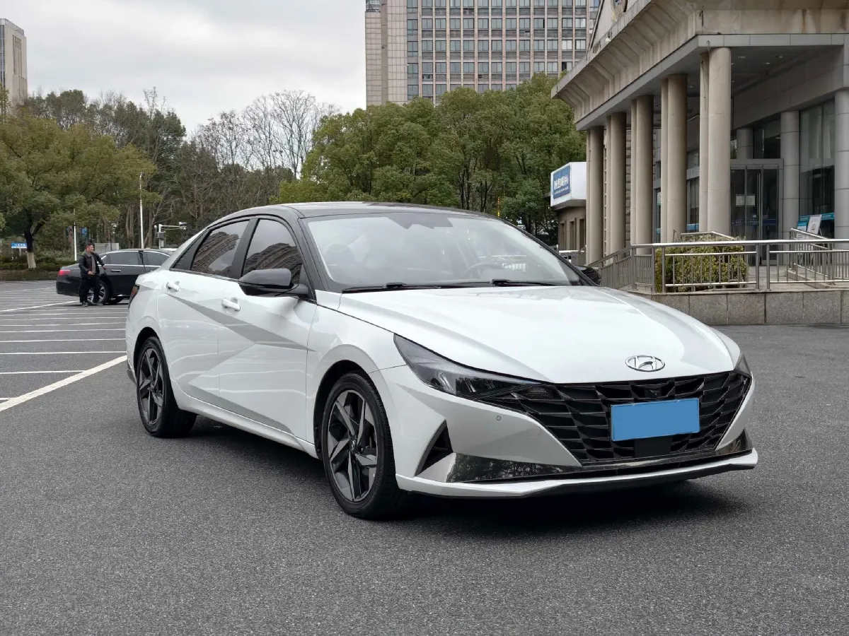 2021 Hyundai Elantra 1.5L 115HP L4 CVT,autocango,china used car exporter,china ev exporter,chinese used car exporter,chinese used ev exporter