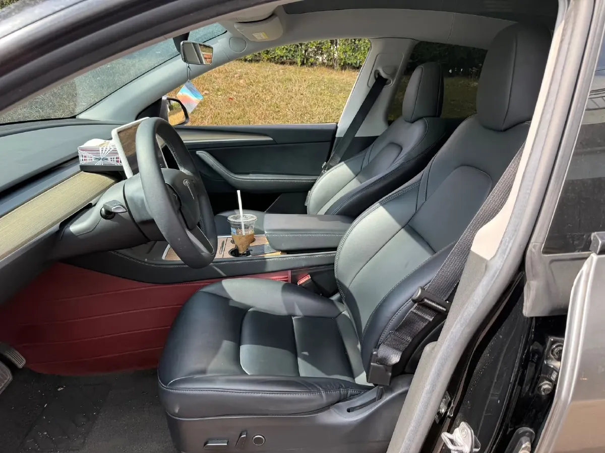 2022 Tesla Model Y BEV 60KWH,autocango,china used car exporter,china ev exporter,chinese used car exporter,chinese used ev exporter