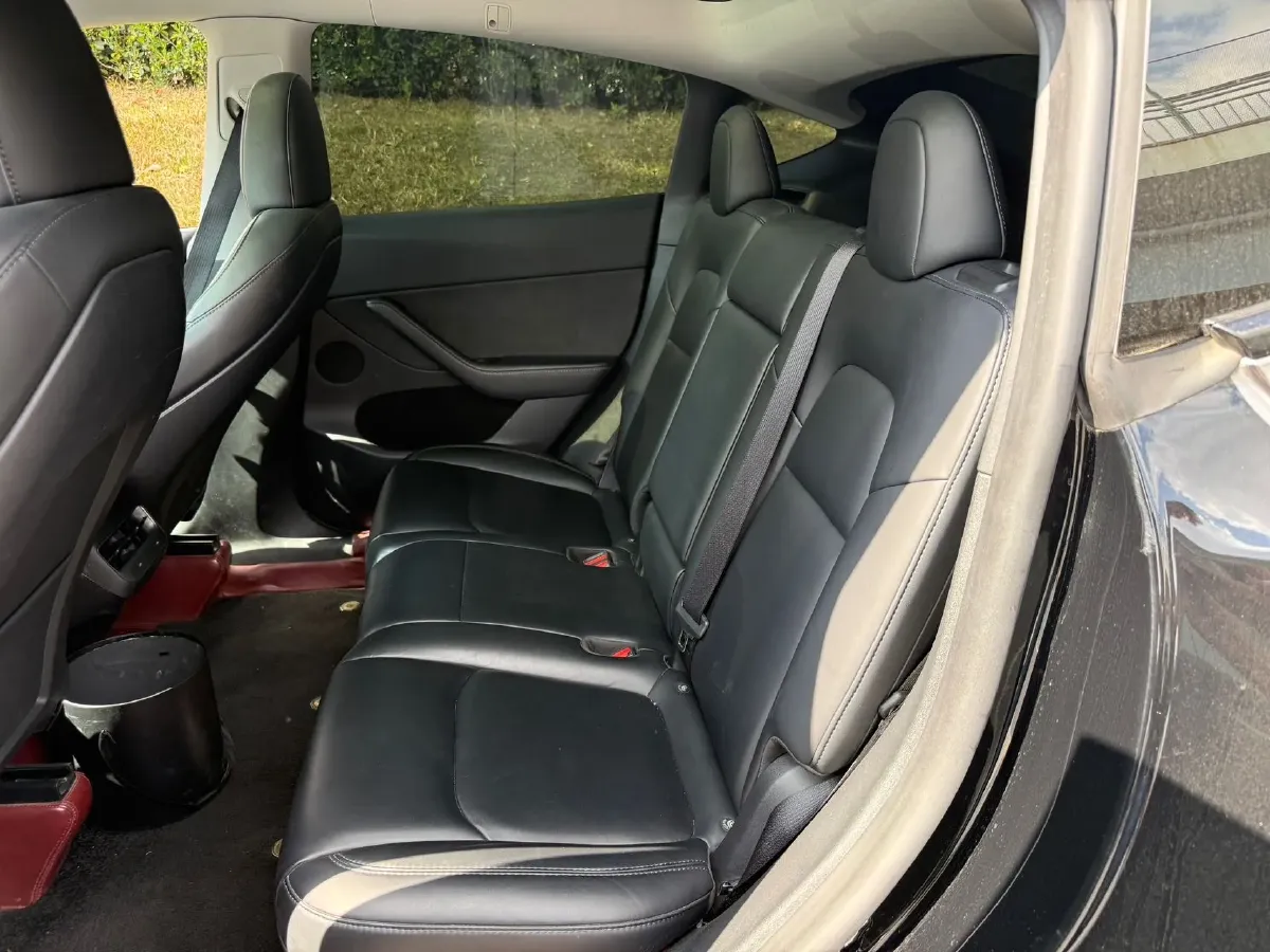 2022 Tesla Model Y BEV 60KWH,autocango,china used car exporter,china ev exporter,chinese used car exporter,chinese used ev exporter