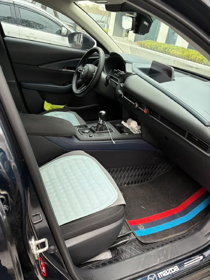 2022 Mazda CX-30 2.0L 158HP L4 6MT,autocango,china used car exporter,china ev exporter,chinese used car exporter,chinese used ev exporter