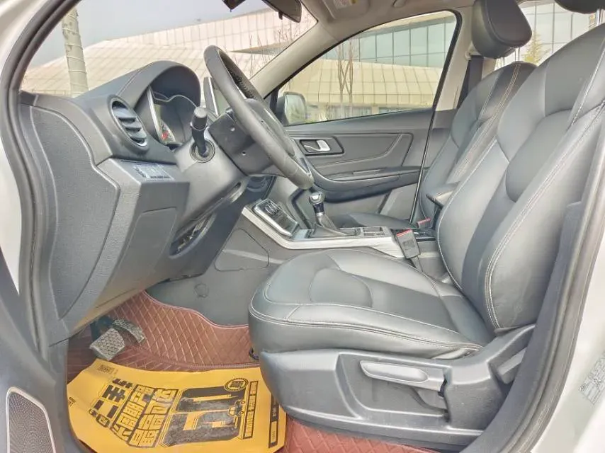 2019 Bestune X40 1.6L 114HP L4 6AT,autocango,china used car exporter,china ev exporter,chinese used car exporter,chinese used ev exporter