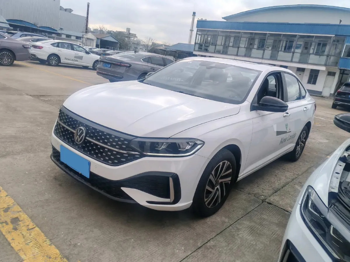 2024 Volkswagen Lavida 1.5T 160HP L4 7DCT,autocango,china used car exporter,china ev exporter,chinese used car exporter,chinese used ev exporter
