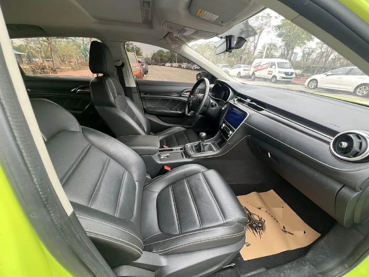 2017 MG MG6 1.5T 169HP L4 6MT,autocango,china used car exporter,china ev exporter,chinese used car exporter,chinese used ev exporter