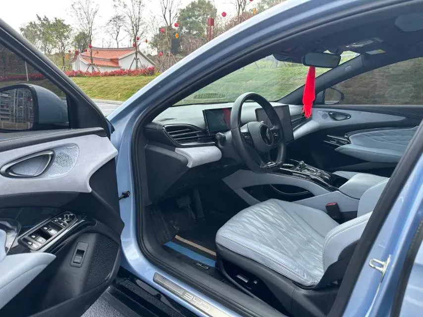 2022 MAXUS DaJia 5 BEV 70KWH,autocango,china used car exporter,china ev exporter,chinese used car exporter,chinese used ev exporter