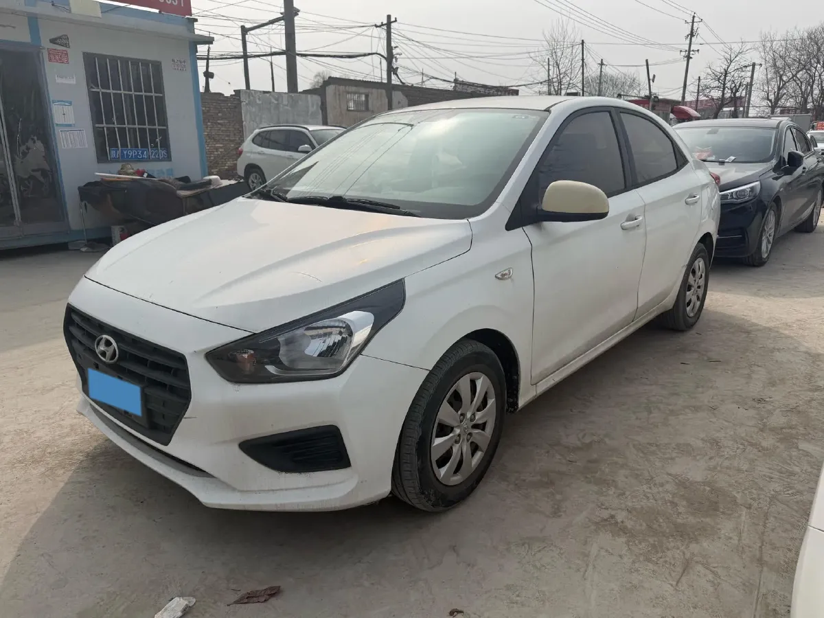 2017 Hyundai Reina 1.4L 95HP L4 5MT,autocango,china used car exporter,china ev exporter,chinese used car exporter,chinese used ev exporter