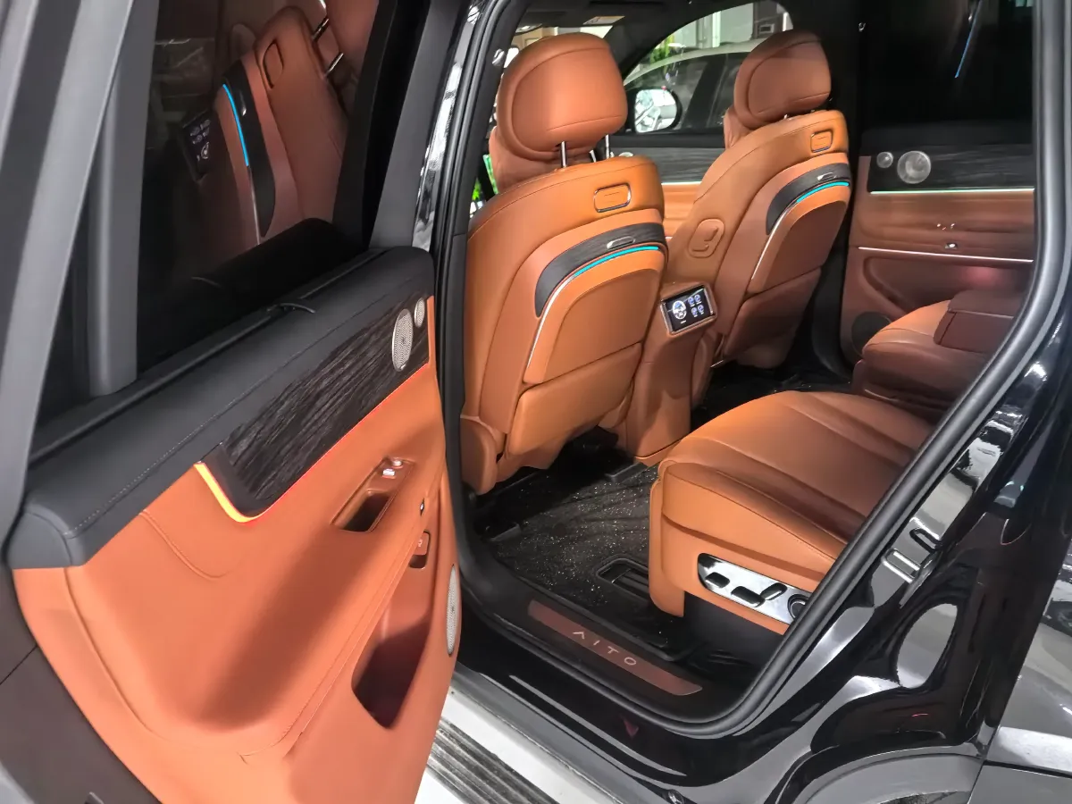 2025 AITO AITO M9 BEV 100KWH,autocango,china used car exporter,china ev exporter,chinese used car exporter,chinese used ev exporter