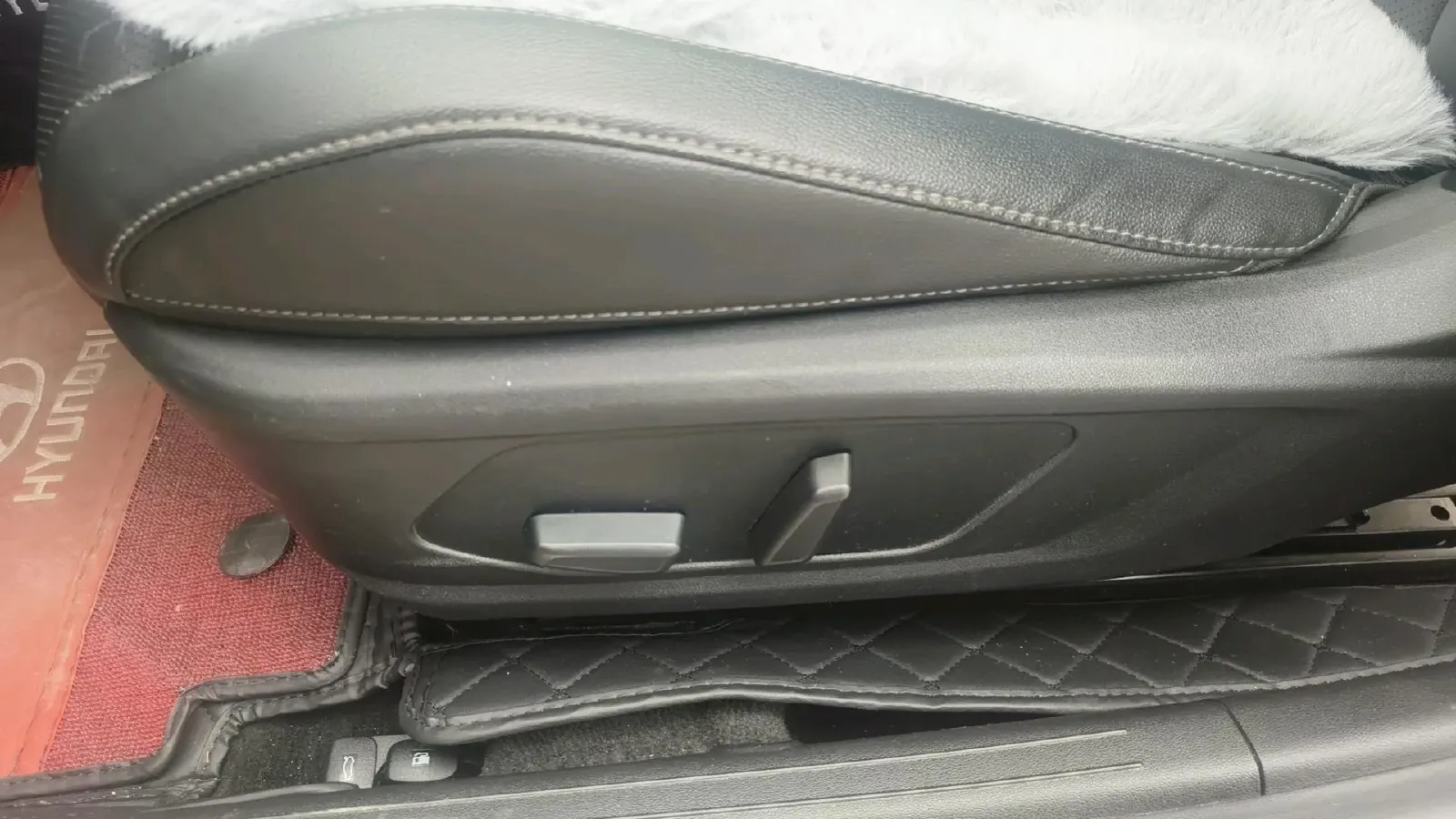 2021 Hyundai Elantra 1.5L 115HP L4 CVT,autocango,china used car exporter,china ev exporter,chinese used car exporter,chinese used ev exporter