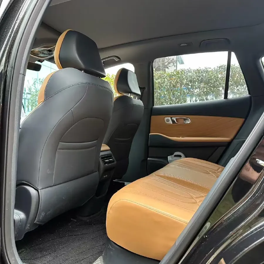 2025 LanDian E5 PLUS 1.5L 95HP L4 E-CVT PHEV 25KWH,autocango,china used car exporter,china ev exporter,chinese used car exporter,chinese used ev exporter