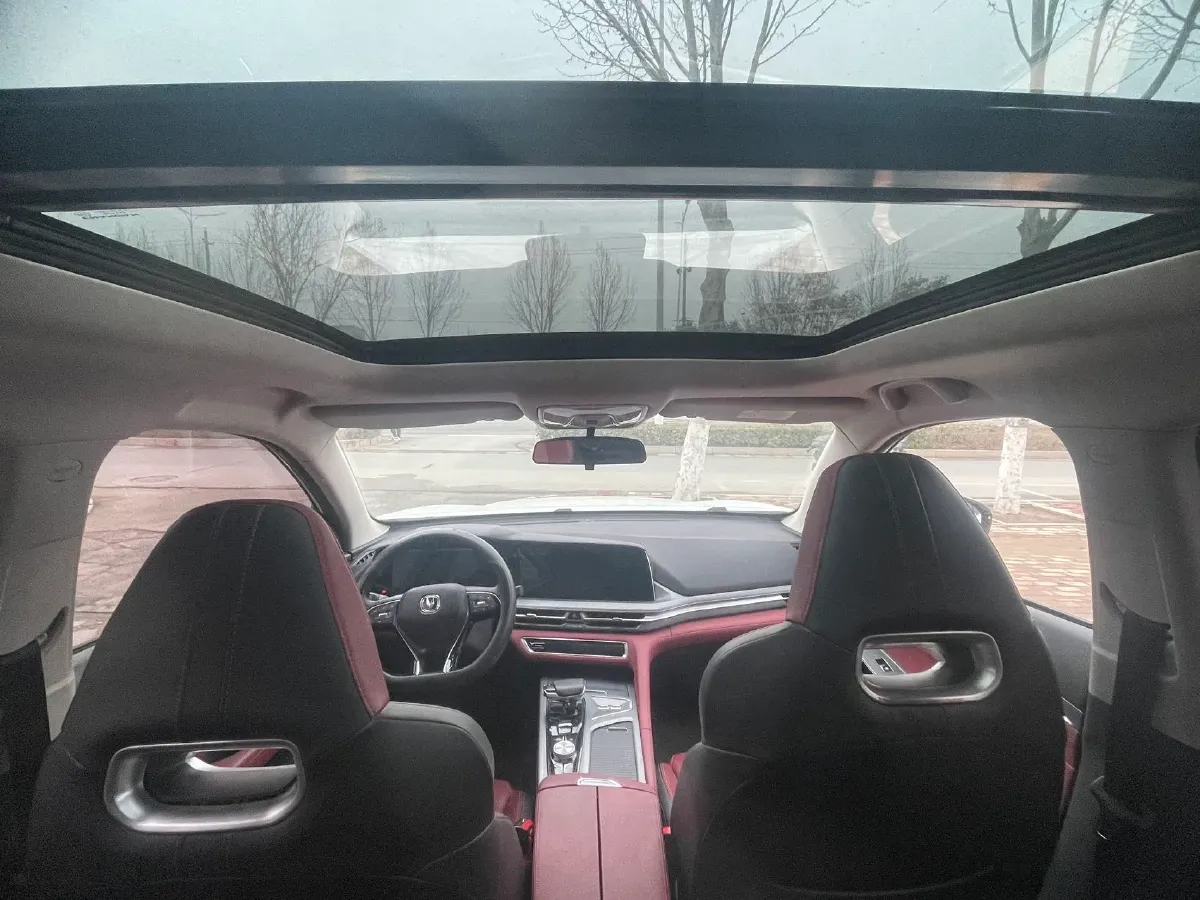 2021 ChangAn CS75 Plus 1.5T 178HP L4 6AT,autocango,china used car exporter,china ev exporter,chinese used car exporter,chinese used ev exporter