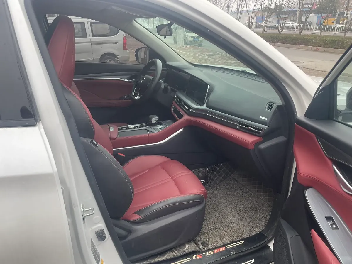 2021 ChangAn CS75 Plus 1.5T 178HP L4 6AT,autocango,china used car exporter,china ev exporter,chinese used car exporter,chinese used ev exporter