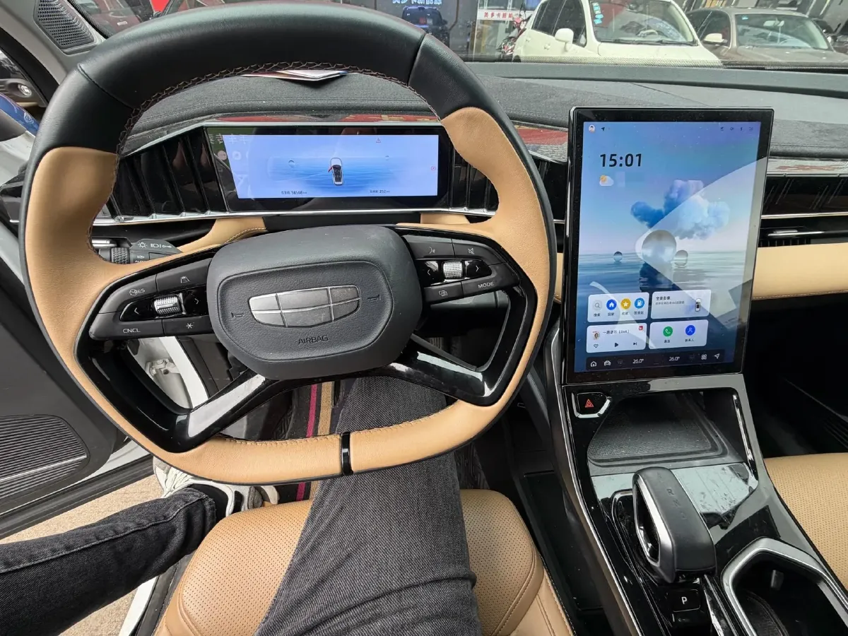 2023 Geely StarRay 1.5T 181HP L4 7DCT,autocango,china used car exporter,china ev exporter,chinese used car exporter,chinese used ev exporter