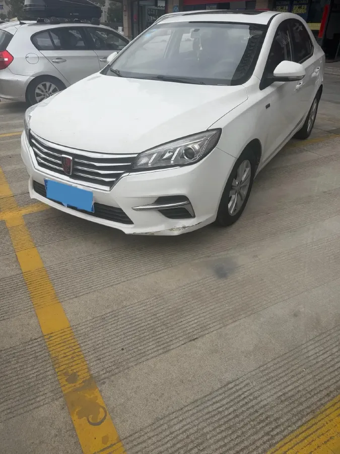 2018 Roewe 360 1.5L 116HP L4 5MT,autocango,china used car exporter,china ev exporter,chinese used car exporter,chinese used ev exporter