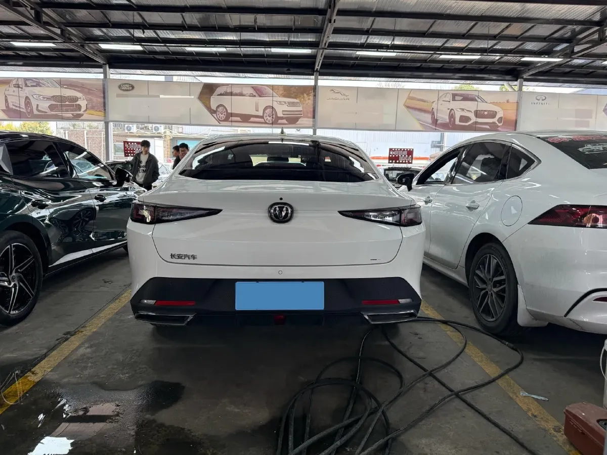 2024 ChangAn Eado 1.5T 170HP L4 7DCT,autocango,china used car exporter,china ev exporter,chinese used car exporter,chinese used ev exporter
