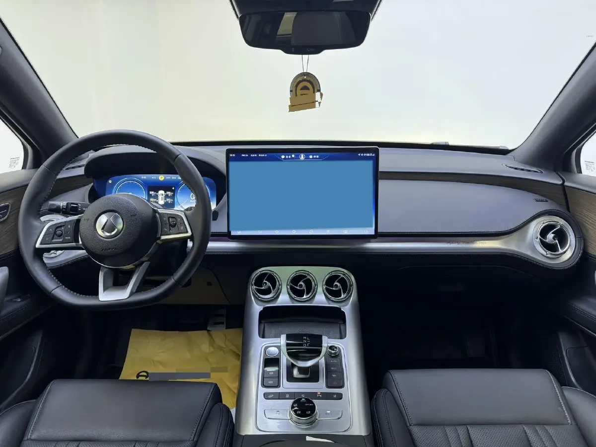 2020 Denza X 2.0T 192HP L4 6DCT PHEV 20KWH,autocango,china used car exporter,china ev exporter,chinese used car exporter,chinese used ev exporter