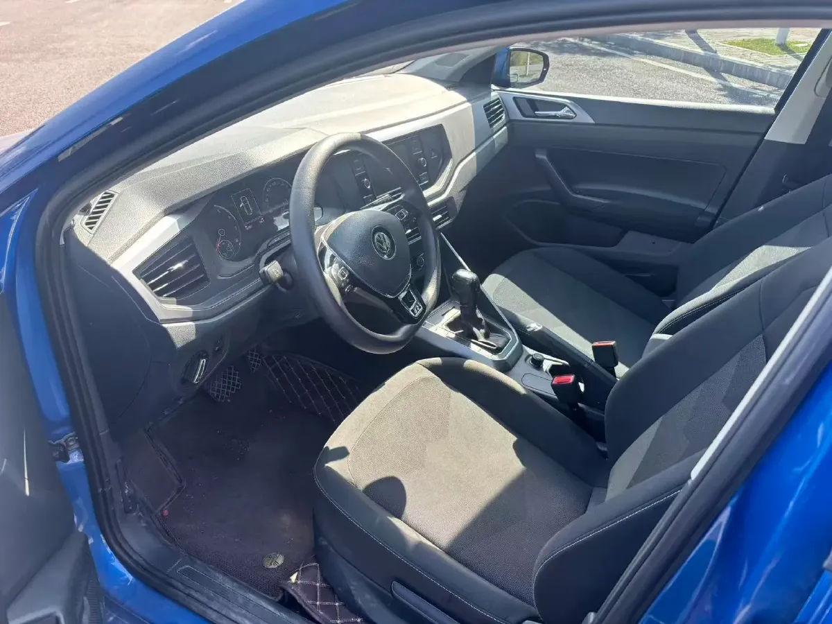 2019 Volkswagen Polo 1.5L 113HP L4 6AT,autocango,china used car exporter,china ev exporter,chinese used car exporter,chinese used ev exporter
