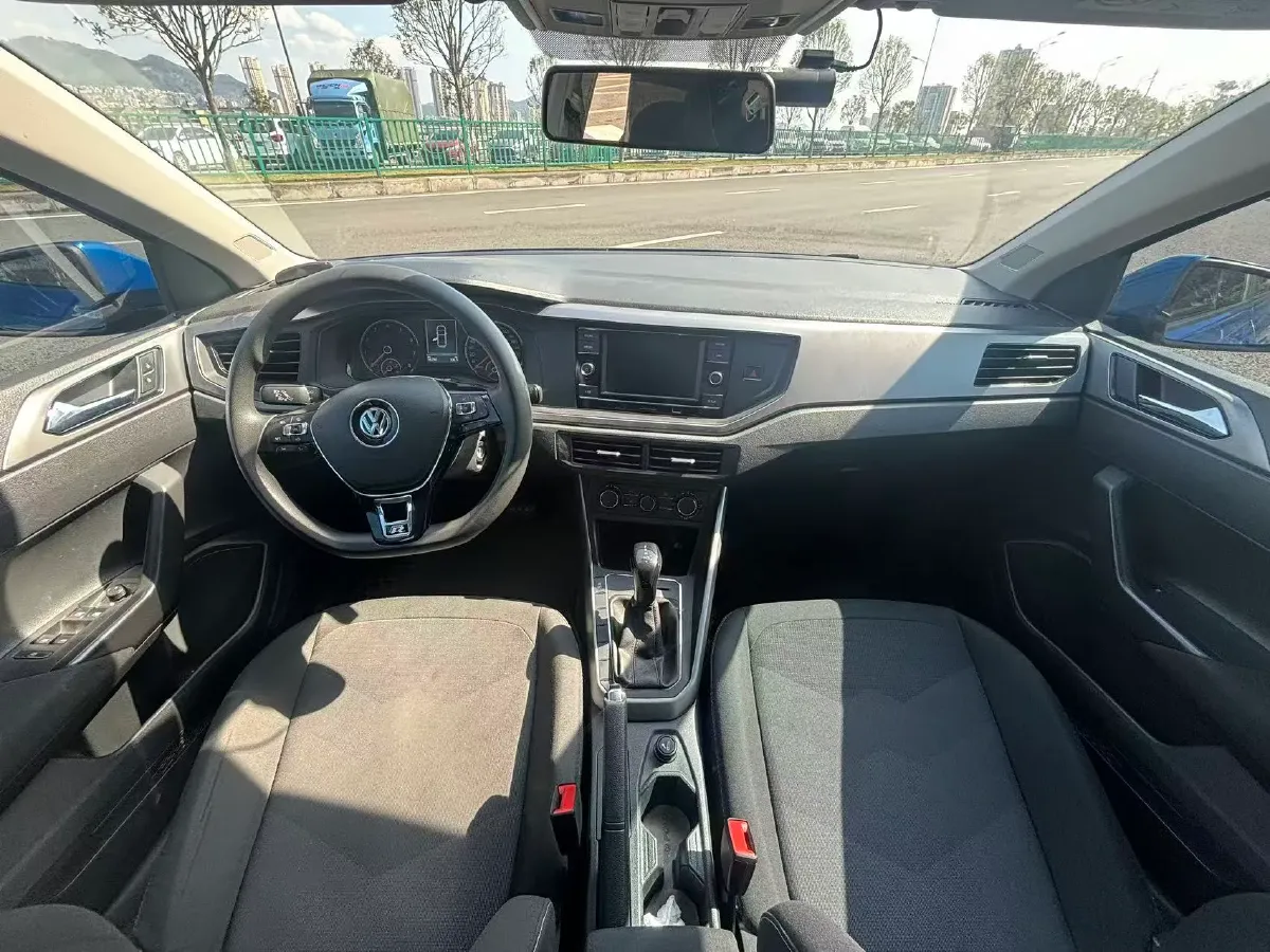 2019 Volkswagen Polo 1.5L 113HP L4 6AT,autocango,china used car exporter,china ev exporter,chinese used car exporter,chinese used ev exporter