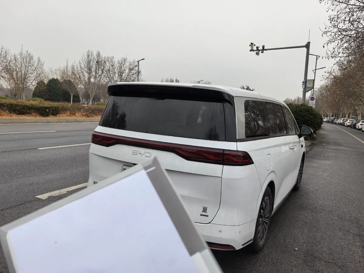 2025 BYD Xia 1.5T 156HP L4 E-CVT PHEV 36.6KWH,autocango,china used car exporter,china ev exporter,chinese used car exporter,chinese used ev exporter