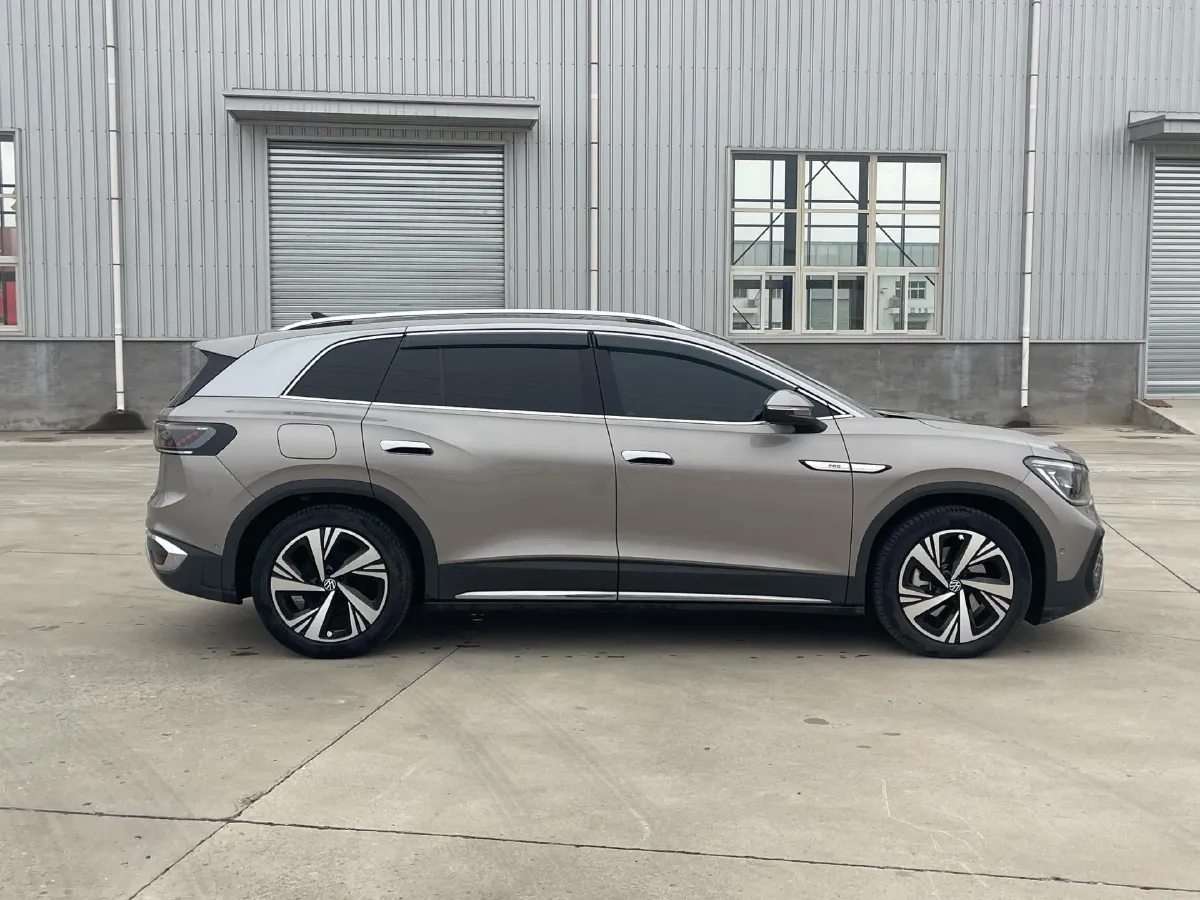 2022 ARCFOX αT BEV 94.5KWH,autocango,china used car exporter,china ev exporter,chinese used car exporter,chinese used ev exporter