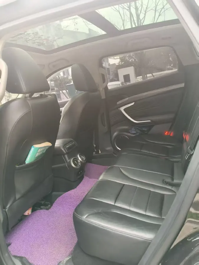 2017 WEY VV7 2.0T 234HP L4 7DCT,autocango,china used car exporter,china ev exporter,chinese used car exporter,chinese used ev exporter