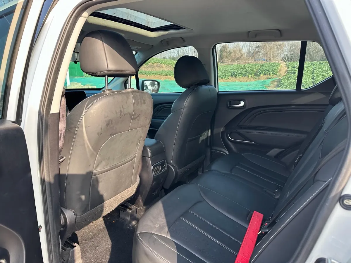 2021 GAC Trumpchi GS3 1.5T 169HP L4 6AT,autocango,china used car exporter,china ev exporter,chinese used car exporter,chinese used ev exporter