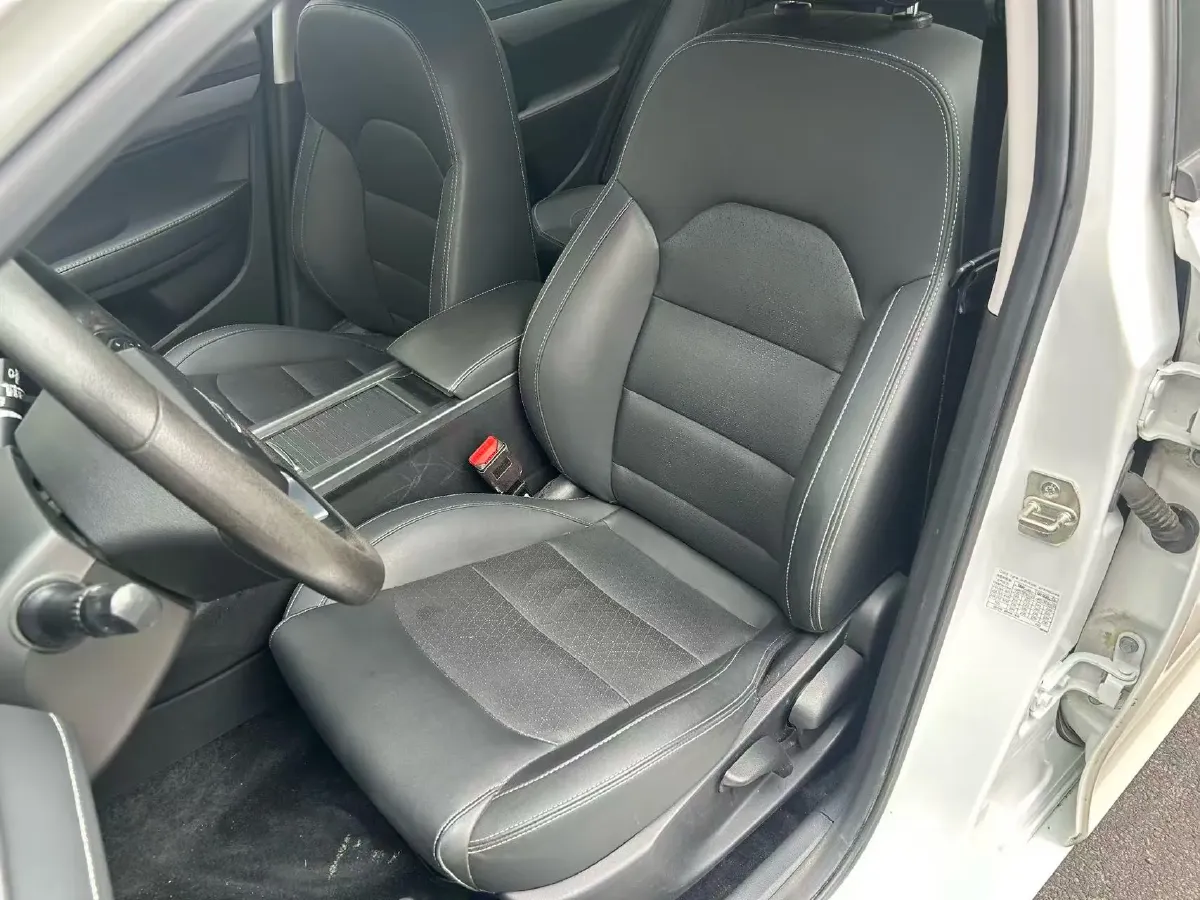 2020 Geely Emgrand 1.5L 109HP L4 CVT,autocango,china used car exporter,china ev exporter,chinese used car exporter,chinese used ev exporter