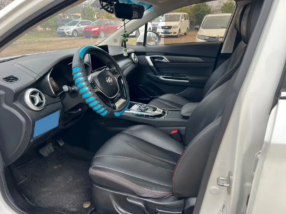 2018 BeiJing Auto EU5 BEV 60.23KWH,autocango,china used car exporter,china ev exporter,chinese used car exporter,chinese used ev exporter