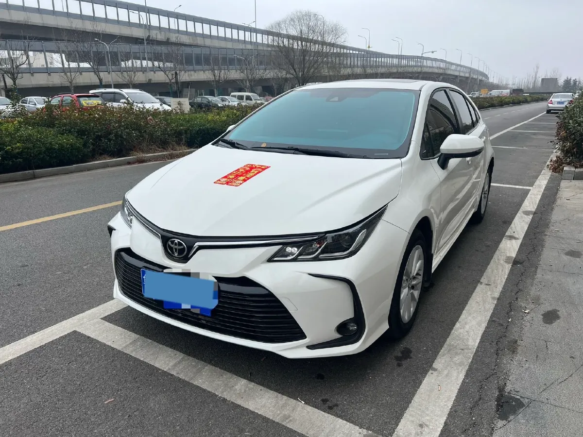 2021 Toyota Corolla 1.2T 116HP L4 CVT,autocango,china used car exporter,china ev exporter,chinese used car exporter,chinese used ev exporter