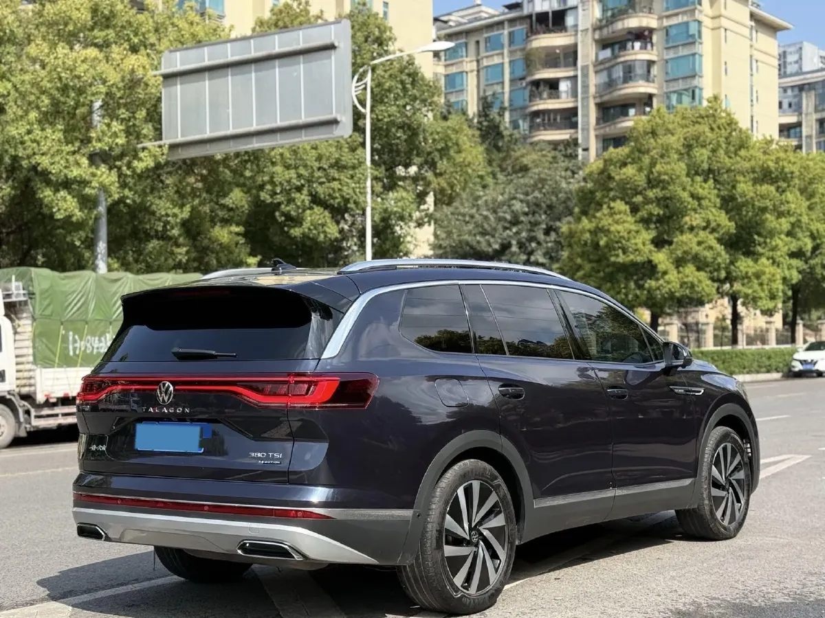 2021 Volkswagen Talagon 2.0T 220HP L4 7DCT,autocango,china used car exporter,china ev exporter,chinese used car exporter,chinese used ev exporter