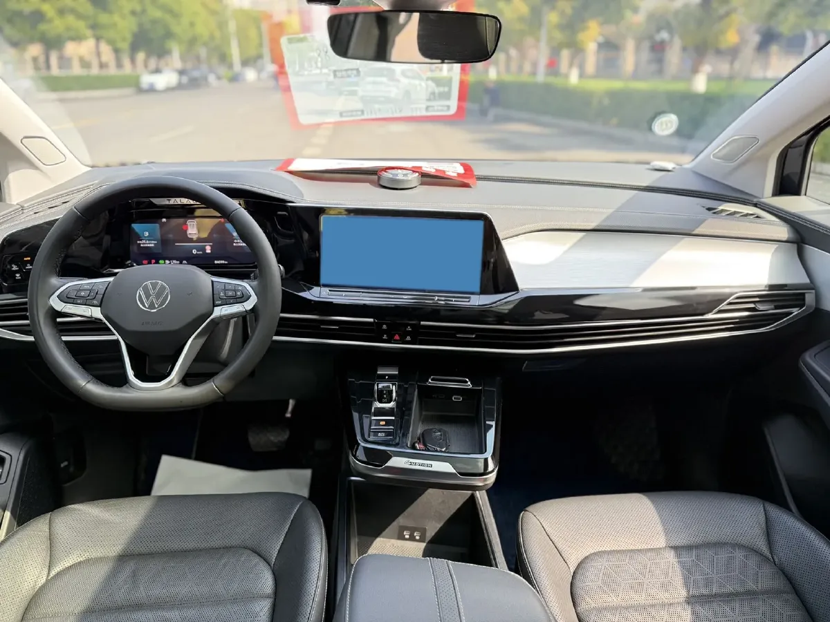 2021 Volkswagen Talagon 2.0T 220HP L4 7DCT,autocango,china used car exporter,china ev exporter,chinese used car exporter,chinese used ev exporter