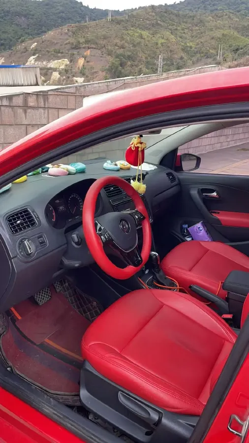 2016 Volkswagen Polo 1.4L 90HP L4 6AT,autocango,china used car exporter,china ev exporter,chinese used car exporter,chinese used ev exporter