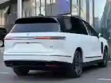 2026 NIO ES8 BEV