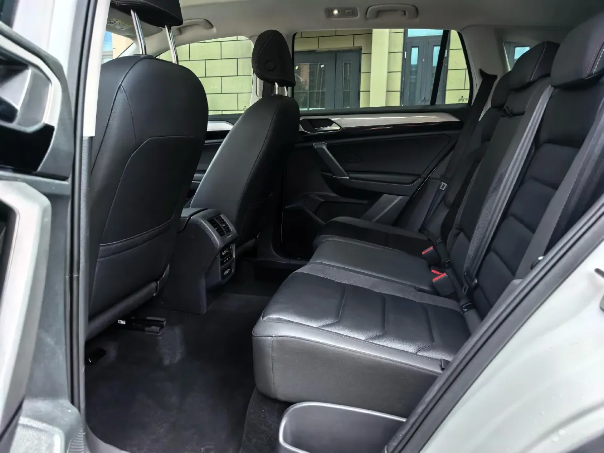 2022 Volkswagen Tayron 1.4T 150HP L4 7DCT,autocango,china used car exporter,china ev exporter,chinese used car exporter,chinese used ev exporter