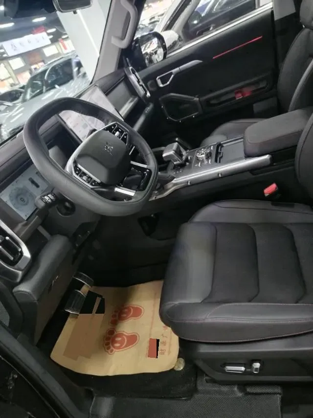 2023 Jetour Traveller 2.0T 254HP L4 7DCT,autocango,china used car exporter,china ev exporter,chinese used car exporter,chinese used ev exporter