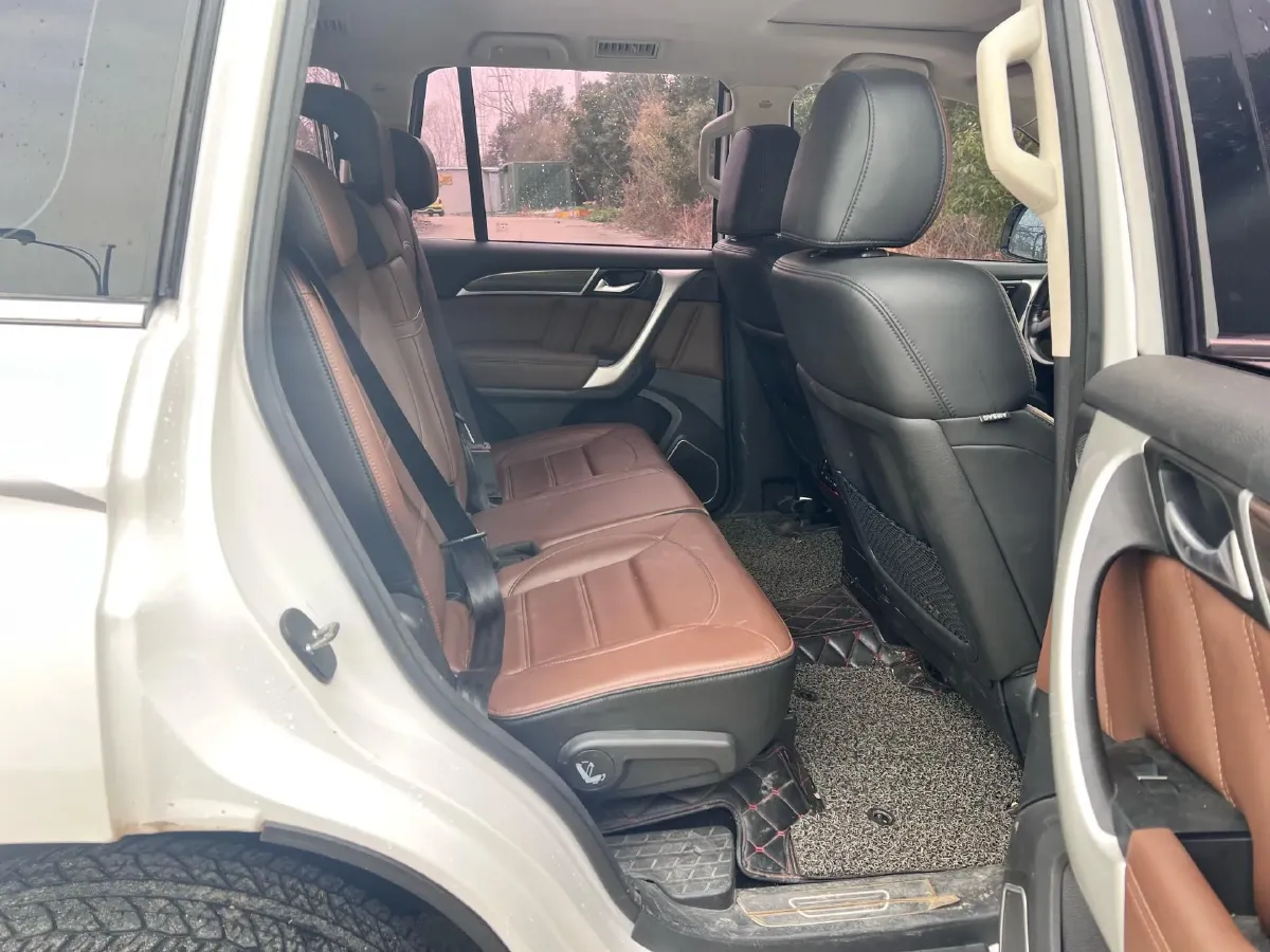 2017 Haval H9 2.0T 252HP L4 8AT,autocango,china used car exporter,china ev exporter,chinese used car exporter,chinese used ev exporter