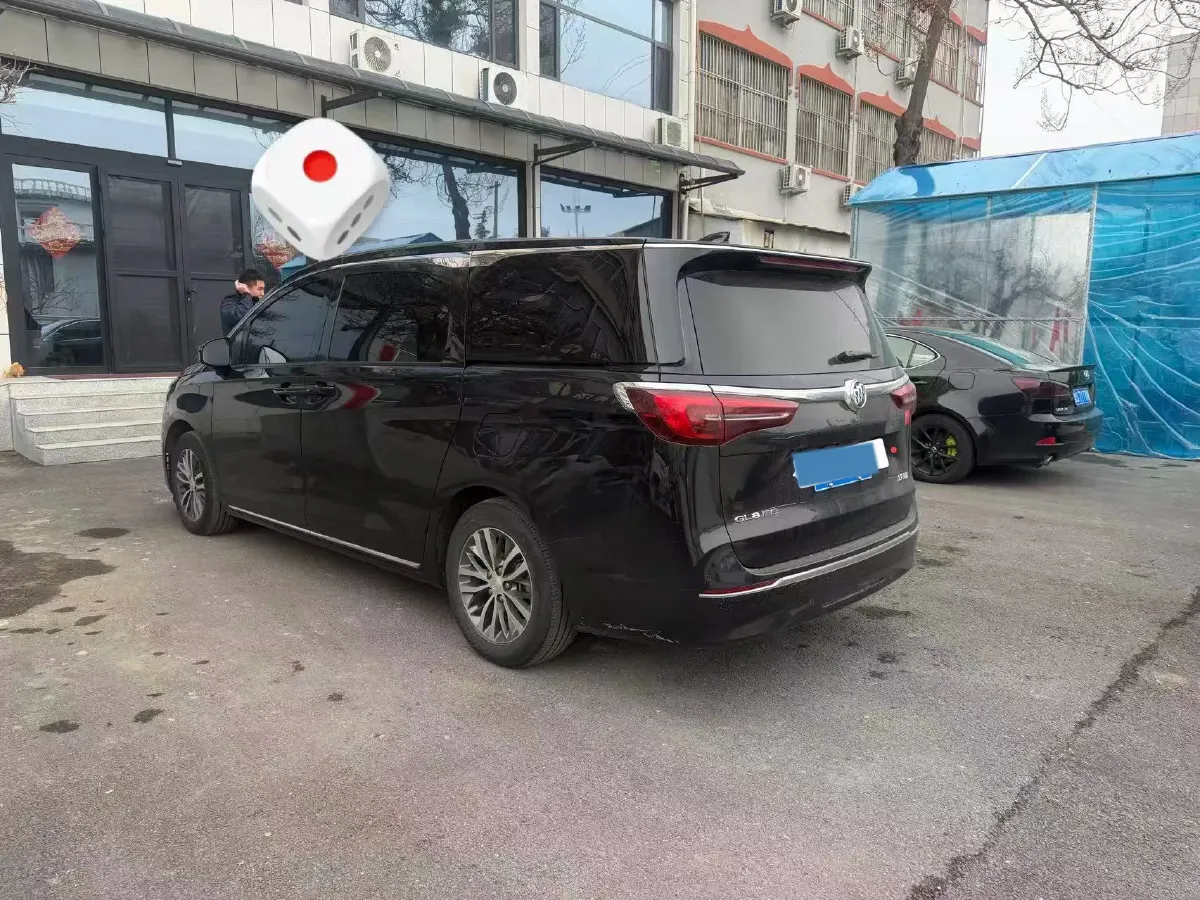 2023 Buick GL8 2.0T 237HP L4 9AT,autocango,china used car exporter,china ev exporter,chinese used car exporter,chinese used ev exporter