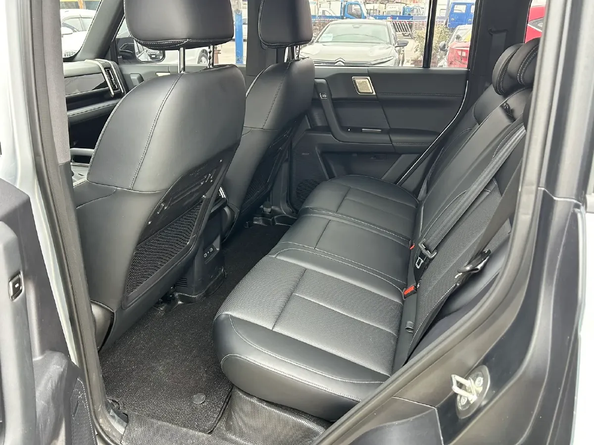 2025 Fulwin FulwinX3 PLUS BEV,autocango,china used car exporter,china ev exporter,chinese used car exporter,chinese used ev exporter