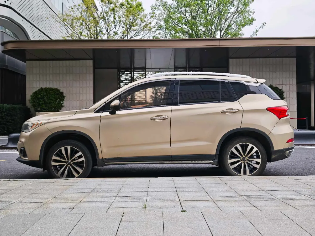 2017 GAC Trumpchi GS4 1.5T 152HP L4 6AT,autocango,china used car exporter,china ev exporter,chinese used car exporter,chinese used ev exporter