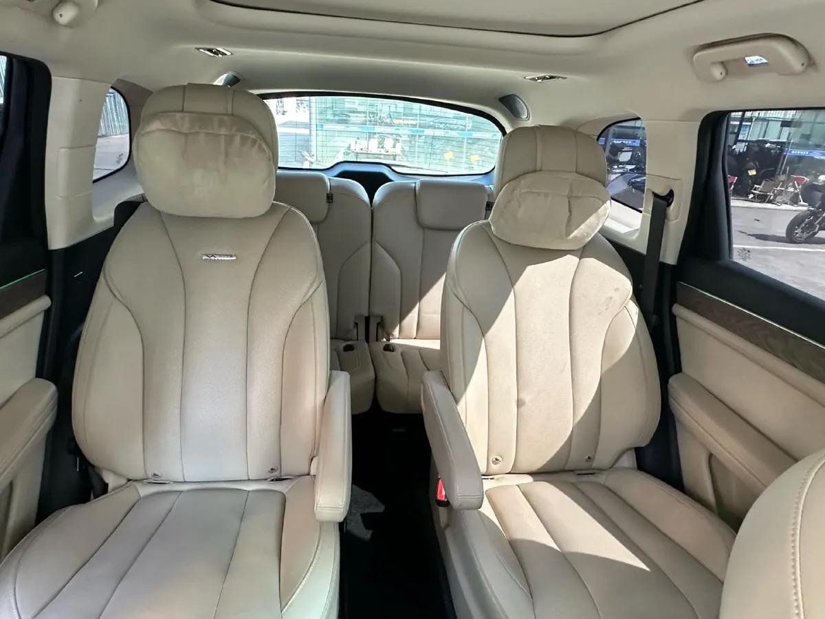 2022 Infiniti Q50L 2.0T 211HP L4 7AT,autocango,china used car exporter,china ev exporter,chinese used car exporter,chinese used ev exporter