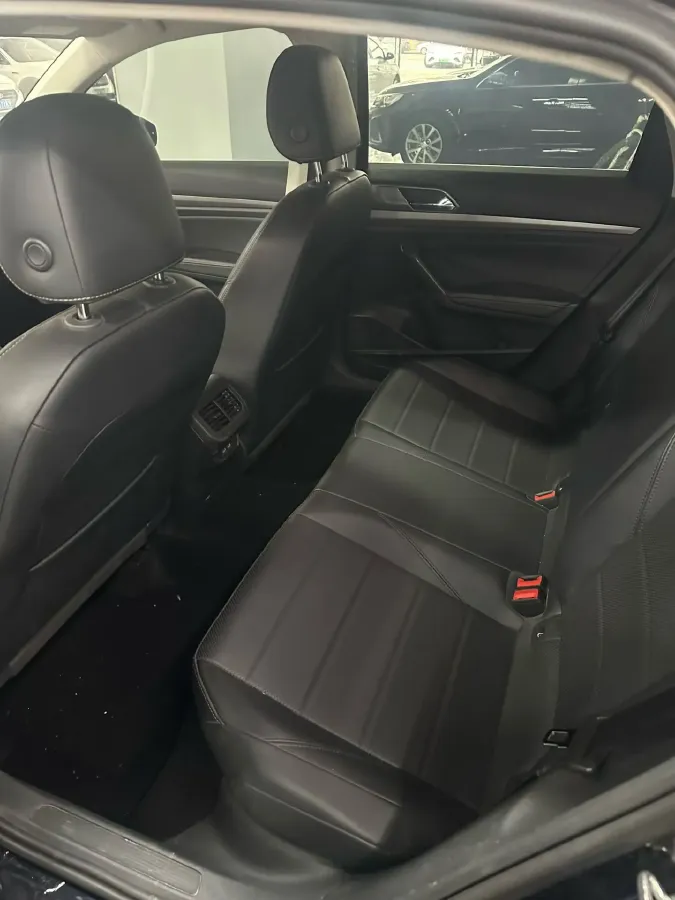 2019 Volkswagen Lavida 1.5L 116HP L4 6AT,autocango,china used car exporter,china ev exporter,chinese used car exporter,chinese used ev exporter