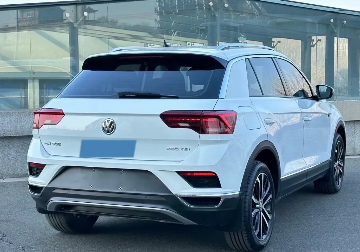 2018 MAXUS XinTu V80 2.5T 136HP L4 6MT,autocango,china used car exporter,china ev exporter,chinese used car exporter,chinese used ev exporter