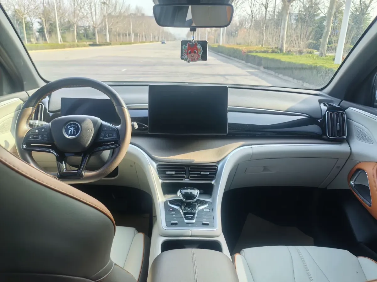 2022 Ruichi Auto EC31 BEV 41.932KWH,autocango,china used car exporter,china ev exporter,chinese used car exporter,chinese used ev exporter