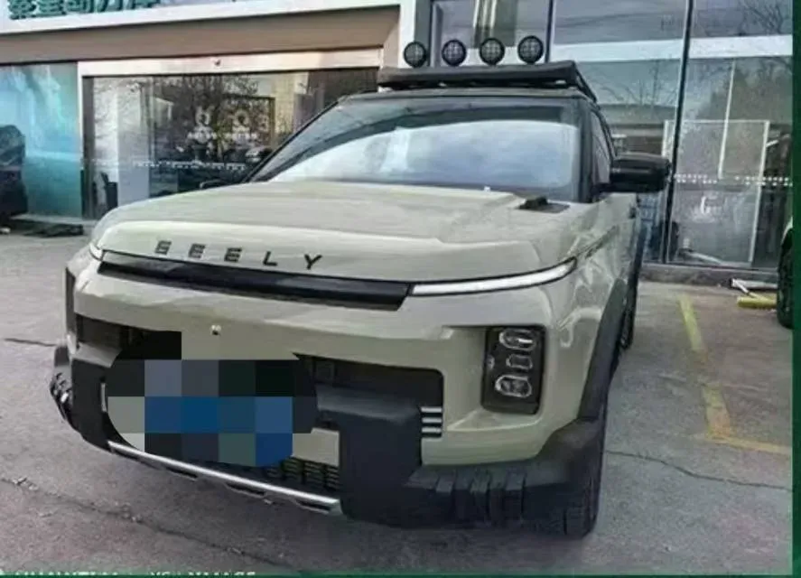 2025 Geely Cowboy 1.5T 181HP L4 7DCT,autocango,china used car exporter,china ev exporter,chinese used car exporter,chinese used ev exporter