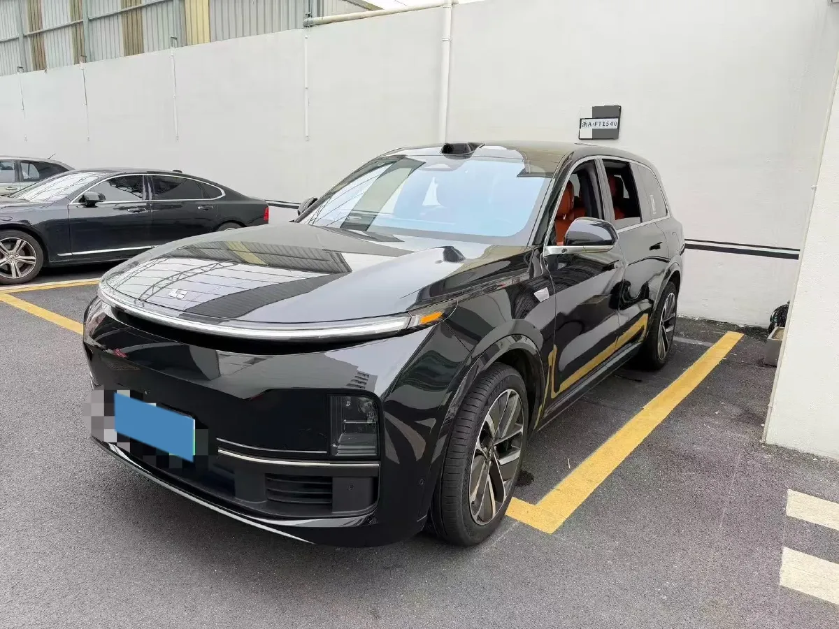 2024 Li L9 Range Extended 154HP REEV 52.3KWH,autocango,china used car exporter,china ev exporter,chinese used car exporter,chinese used ev exporter