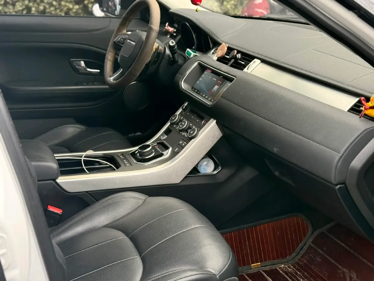 2018 Land Rover Range Rover Evoque 2.0T 241HP L4 9AT,autocango,china used car exporter,china ev exporter,chinese used car exporter,chinese used ev exporter
