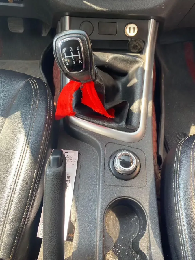 2022 Isuzu RE-MAX Jim 2.8T 120HP L4 5MT,autocango,china used car exporter,china ev exporter,chinese used car exporter,chinese used ev exporter