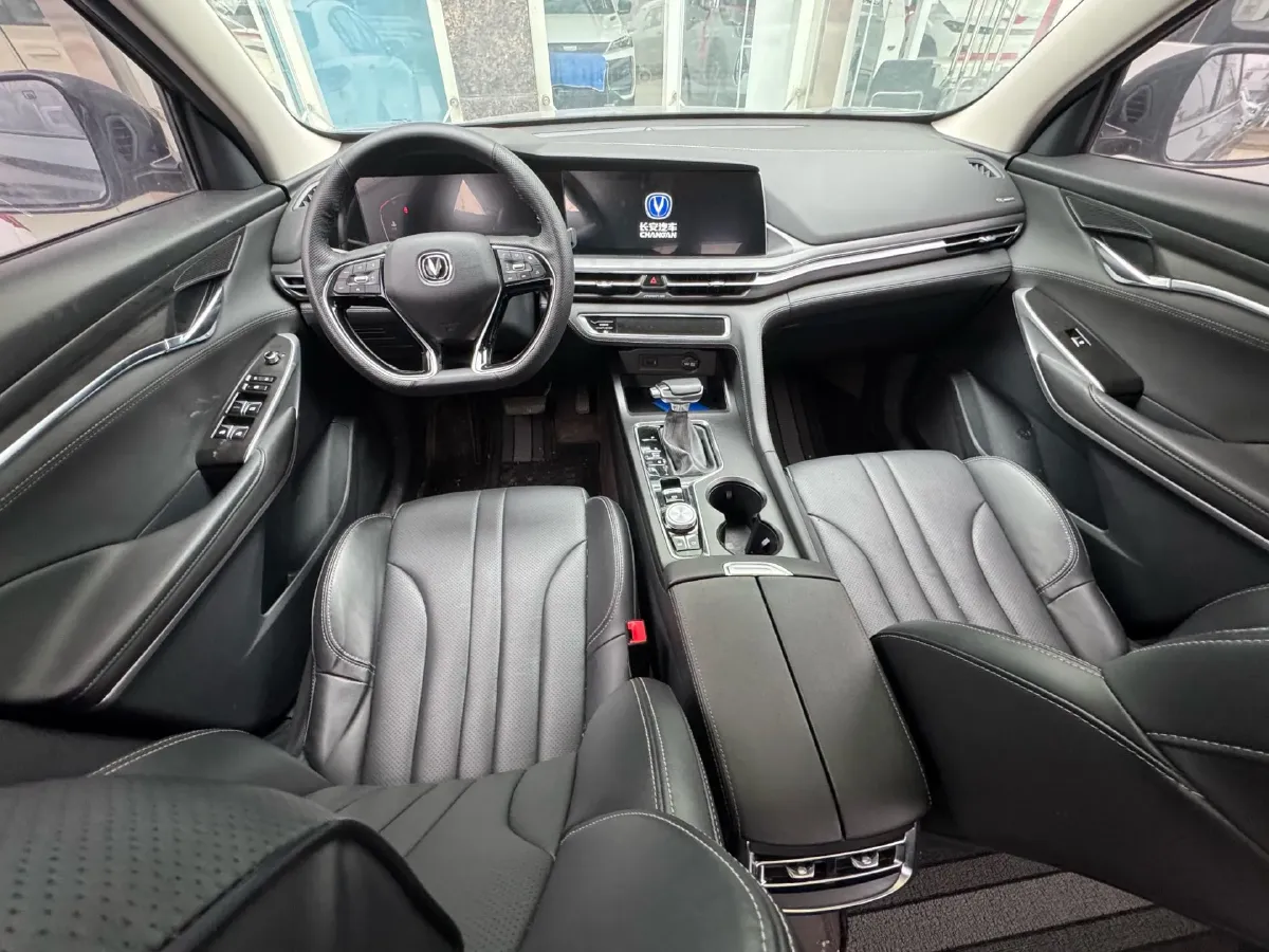 2020 ChangAn CS75 Plus 1.5T 178HP L4 6AT,autocango,china used car exporter,china ev exporter,chinese used car exporter,chinese used ev exporter